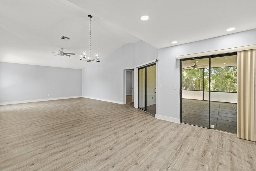 Building Photo - 3115 NW 12th St