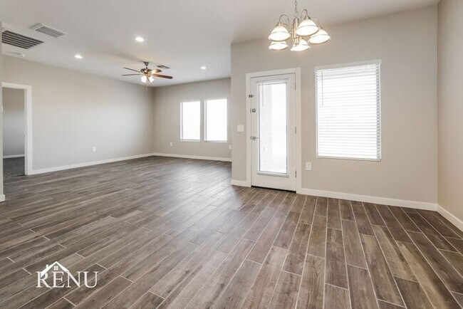 Building Photo - 12717 E Giada Dr