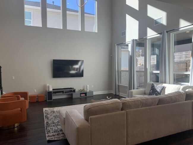 Building Photo - 12504 Ayrshire Wy