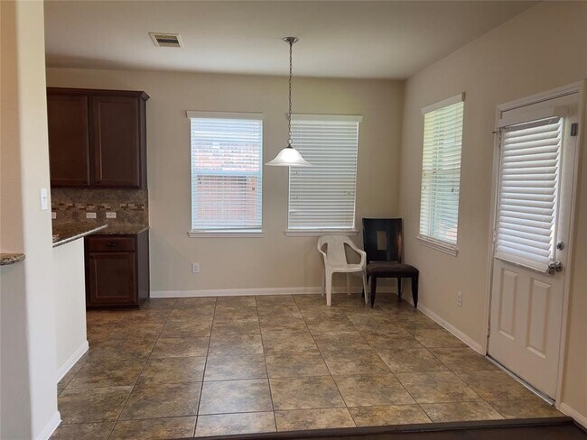 Building Photo - 3930 Medici Ct