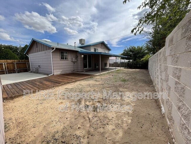 Building Photo - 3109 Greenbriar Ave