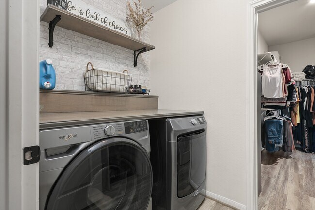 Building Photo - 2405 Arbor Edge Crossing