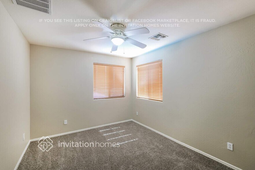 Building Photo - 24902 W Wayland Dr