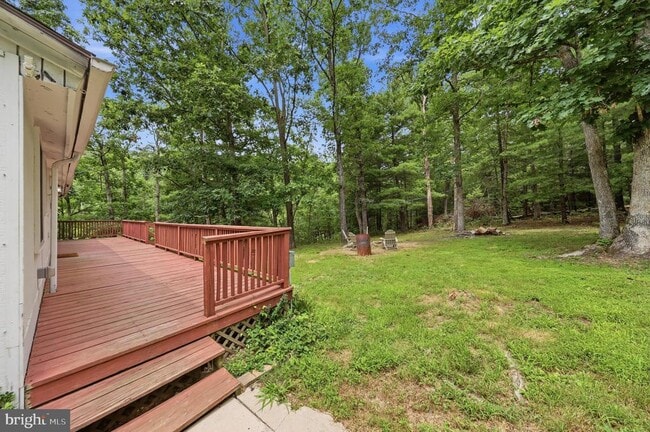 Building Photo - 371 Oak Hill Rd