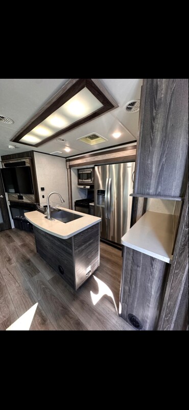 Building Photo - 1312 Brandonwood Dr