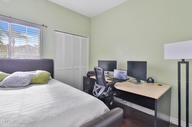 Building Photo - 2598 Winthrop Ct