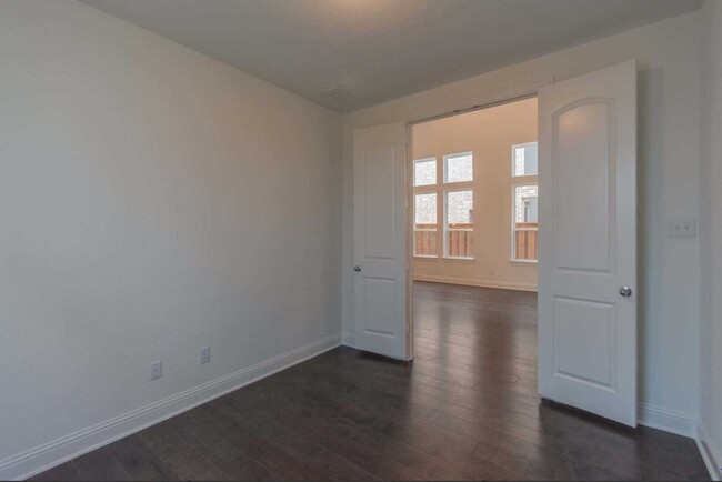 Building Photo - Beautiful 4BR/3BA Highland Home for Rent i...