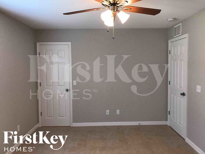 Building Photo - 12508 Birtle Ave