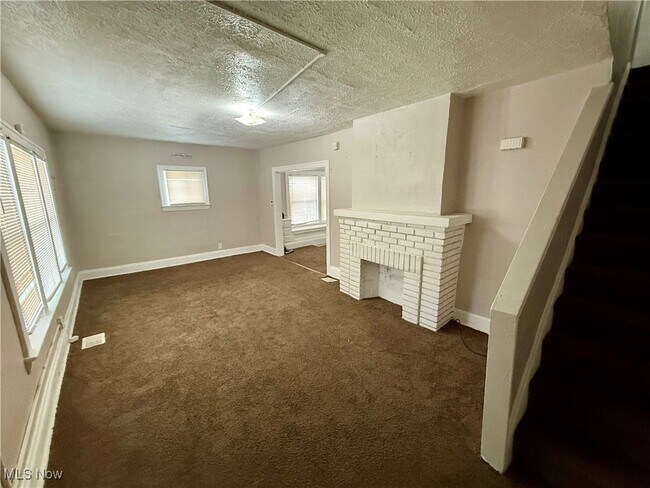 Building Photo - 13512 Edgewood Ave