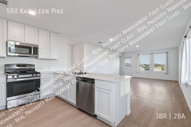 Building Photo - 580 Kathleen Pike