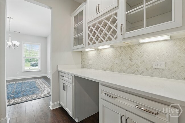 Building Photo - 29 Franklin Cut