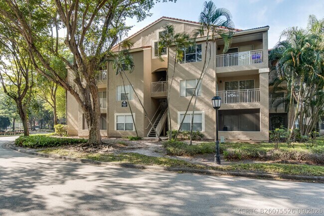 Building Photo - 1740 Palm Cove Blvd