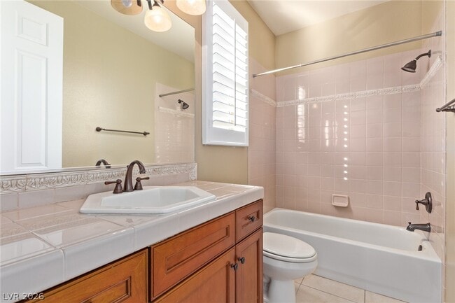 Building Photo - 9805 Queen Charlotte Dr