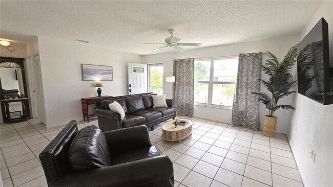 Building Photo - 13398 Ballon Ave