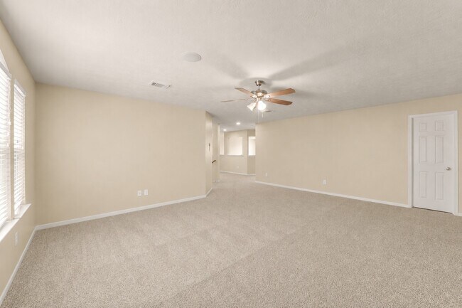 Building Photo - 2414 Falcon Knoll Ln