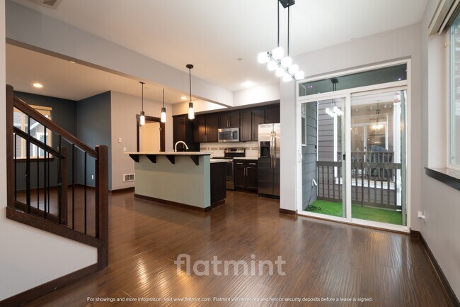 Building Photo - 14018 9th Pl W