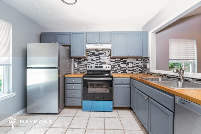 Building Photo - 5354 Cherry Wood Dr