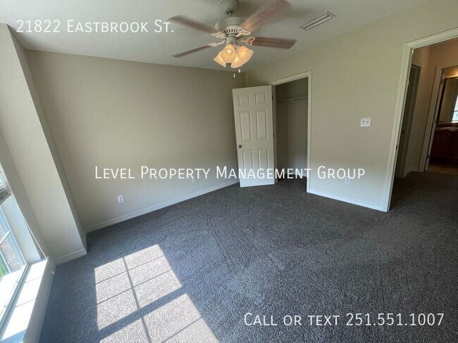 Building Photo - 21822 Eastbrook St
