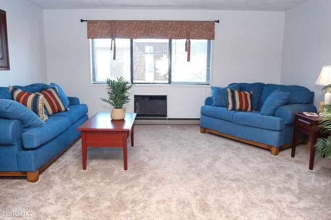 Building Photo - 1723 Caravelle Dr