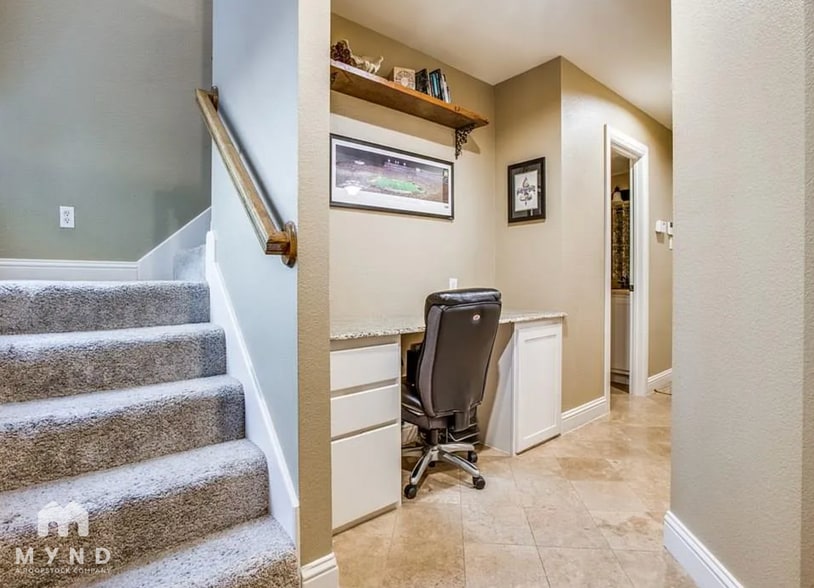 Building Photo - 3014 Carmel St