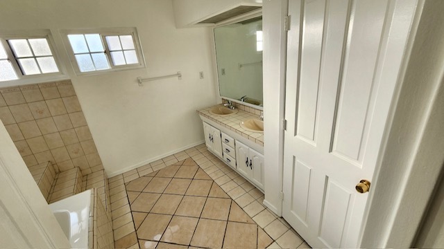 Master Bathroom - 1128 Carleton St