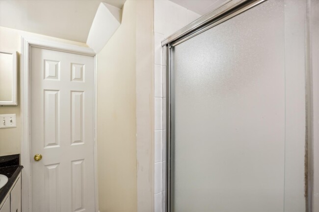 Bath #2, Lower Level - 14 Mount Olivet Blvd