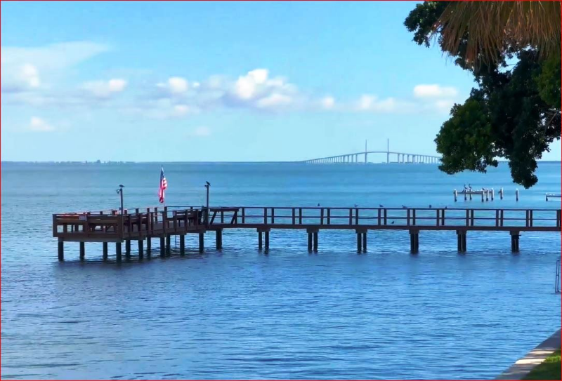 Building Photo - 7100 Sunshine Skyway Ln S
