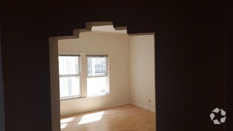 Building Photo - 6440 Orange St