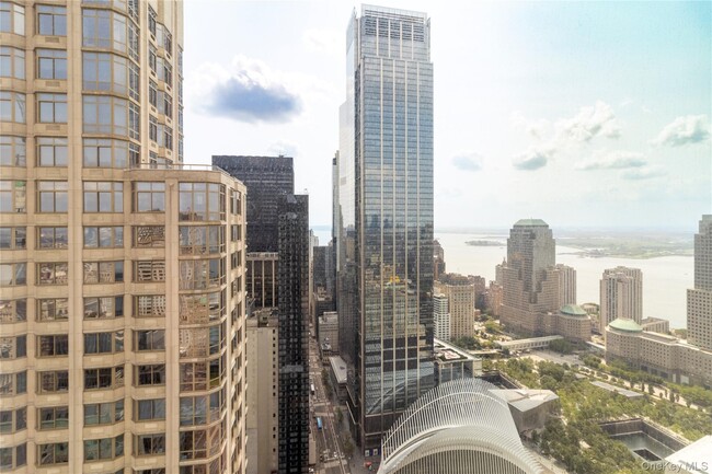 Building Photo - 30 Park Pl