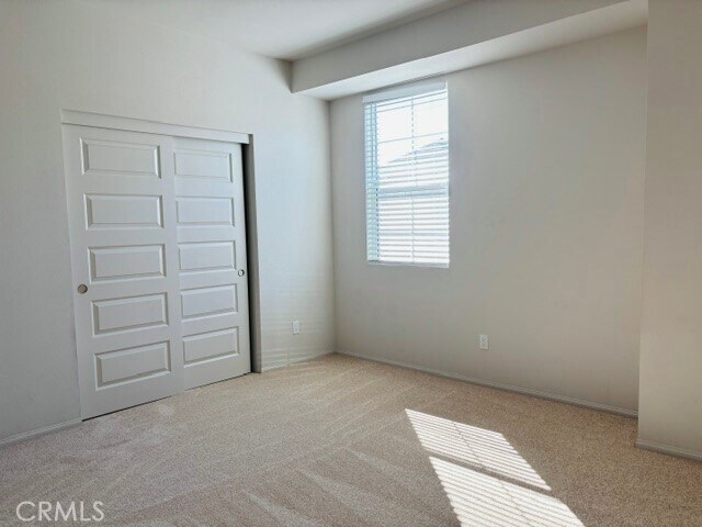Building Photo - 40472 Melrose Dr