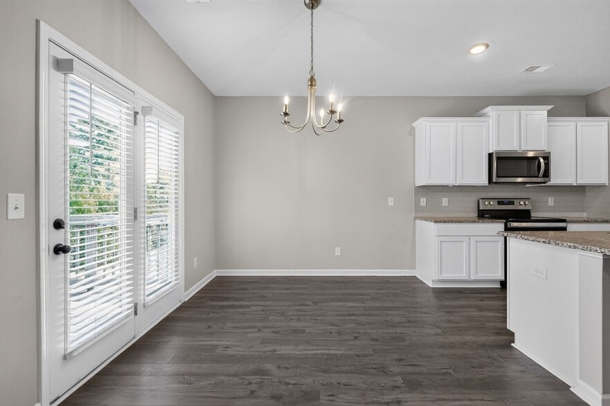 Building Photo - 446 Furlough Dr