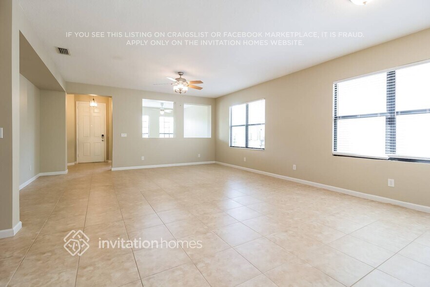 Building Photo - 318 Breckenridge Cir SE