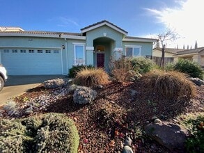 Building Photo - Beautiful 3bd/2ba in West Sacramento!