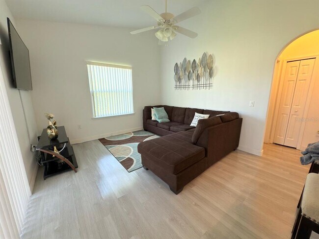 Building Photo - 1107 Doncaster Ct