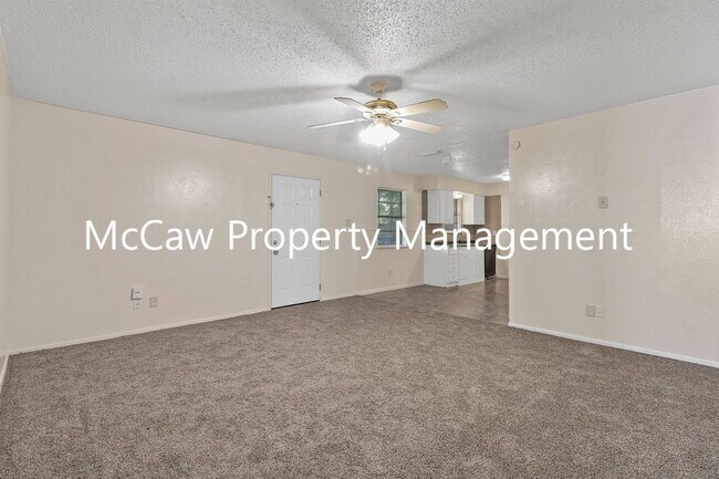 Building Photo - 12308 Knight Dr