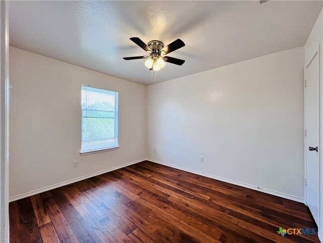 Building Photo - 1621 Inca Dr
