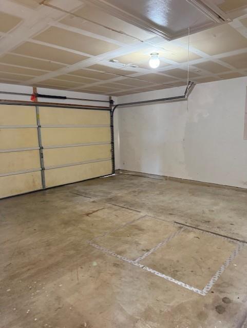 Building Photo - 500 Foxglove Dr