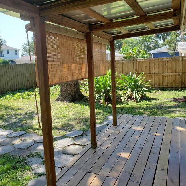 Building Photo - 3620 S Hesperides St