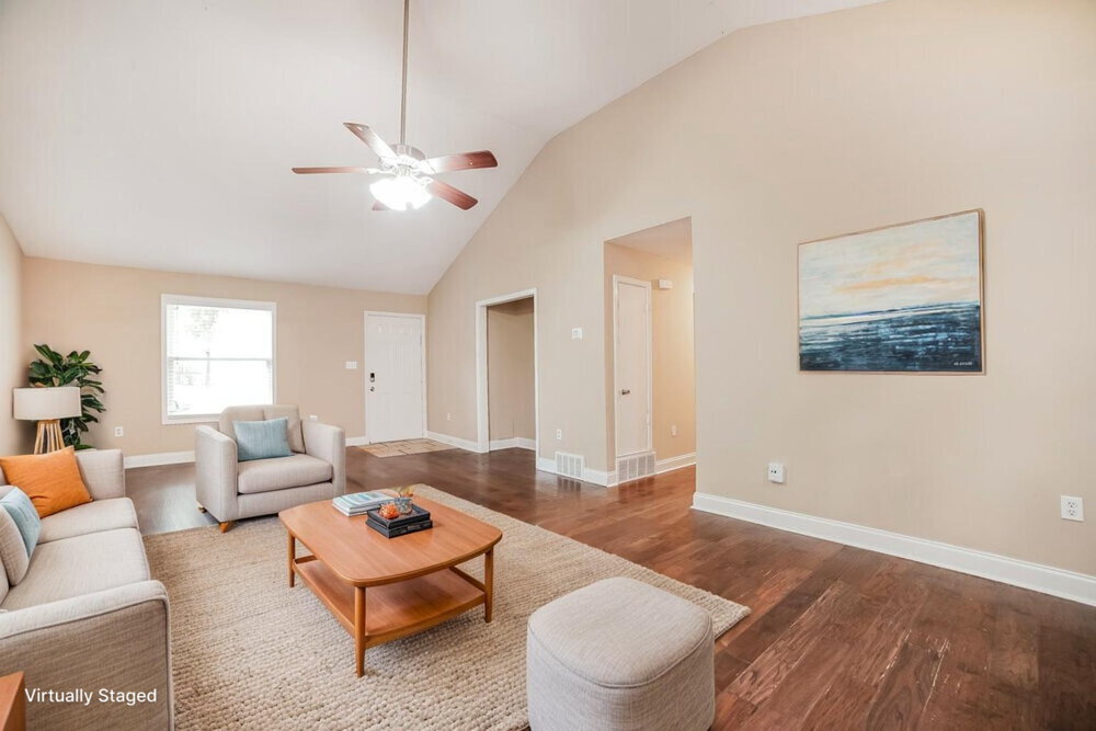 Building Photo - 732 Charter Oak Dr