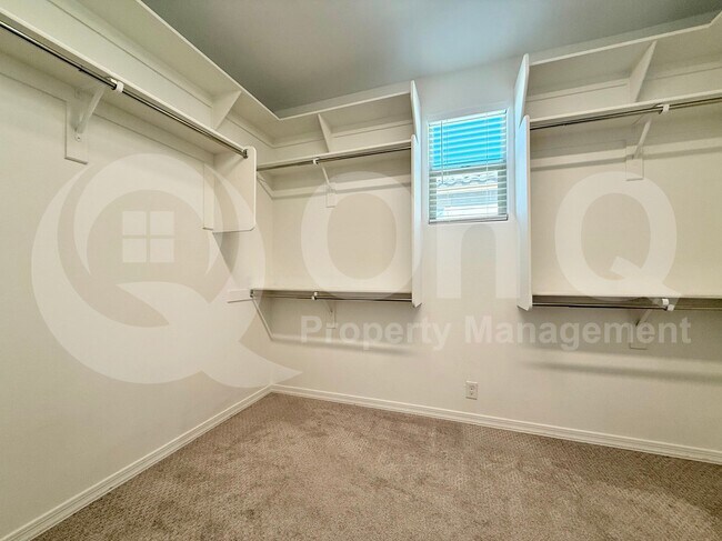 Building Photo - 28322 N 132nd Ln