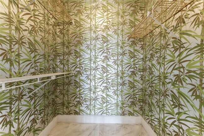 Building Photo - 9273 Collins Ave