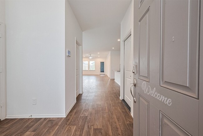 Building Photo - 12518 Pelican Bay Dr