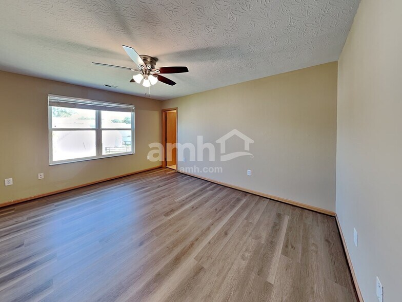 Building Photo - 2565 Allegro Ln