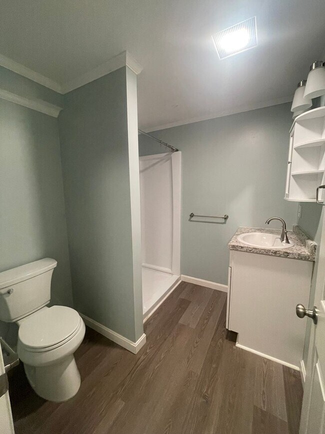 Building Photo - 3 Hanson Ridge Rd