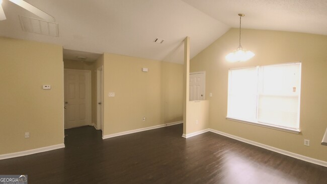 Building Photo - 1504 Cain Ct