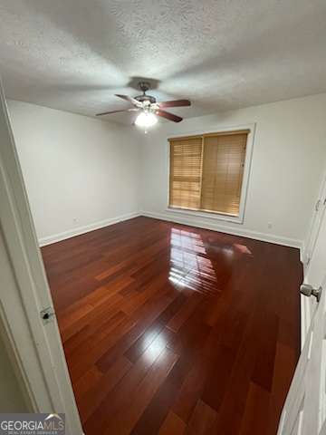 Building Photo - 355 Buck Ct