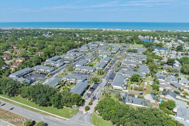 Building Photo - 695 Jimmy Buffett Mem Hwy