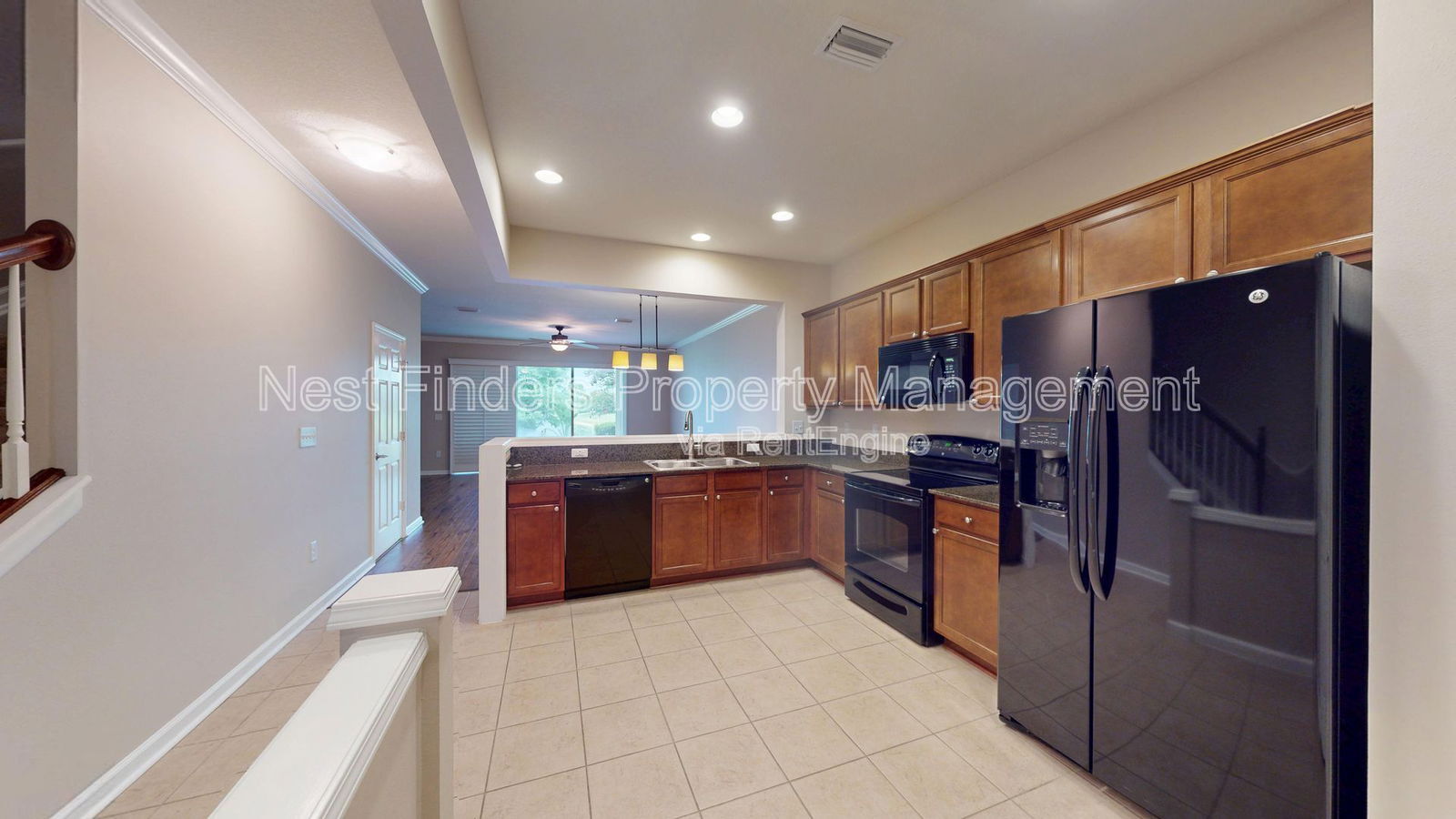 Building Photo - 6937 Woody Vine Dr