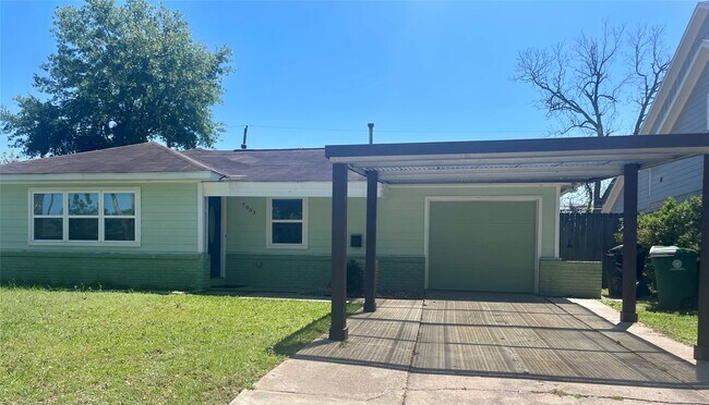 Building Photo - 7953 Turquoise Ln