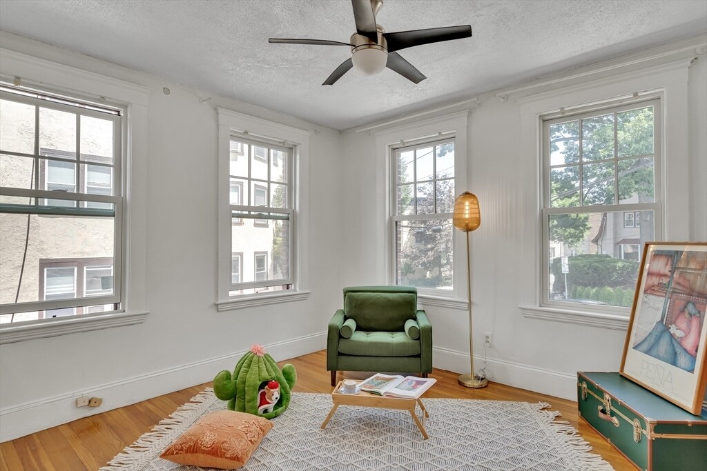 Building Photo - 130 Sutherland Rd